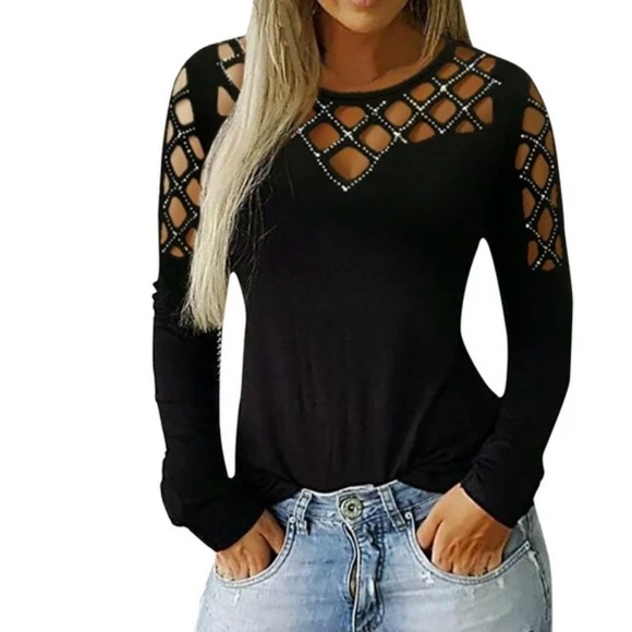 The Unbranded Brand Tops - Women's Black hollow cut sexy love sleeve rhinestone tunic shirt top Medium NWOT
